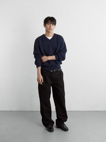 Everyday Pin-tuck Chino Pants (Black)