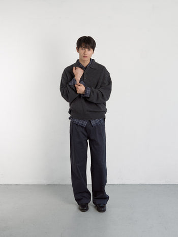 Everyday Pin-tuck Chino Pants (Navy)