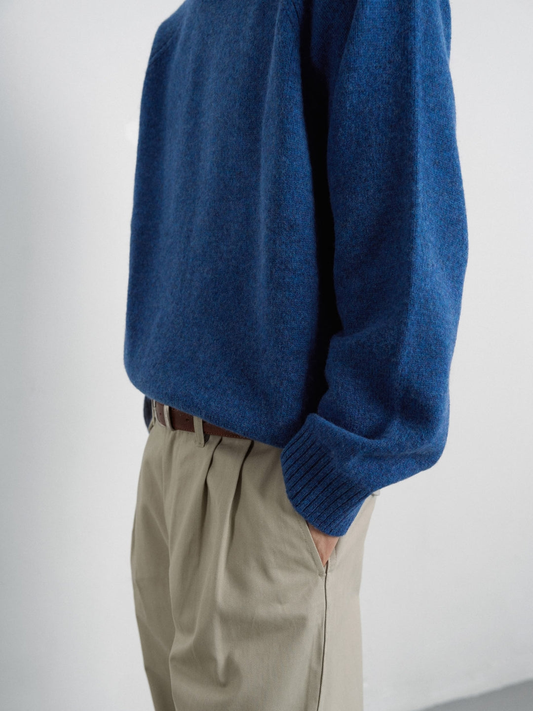 Shaggy Dog Round Knit (Blue)