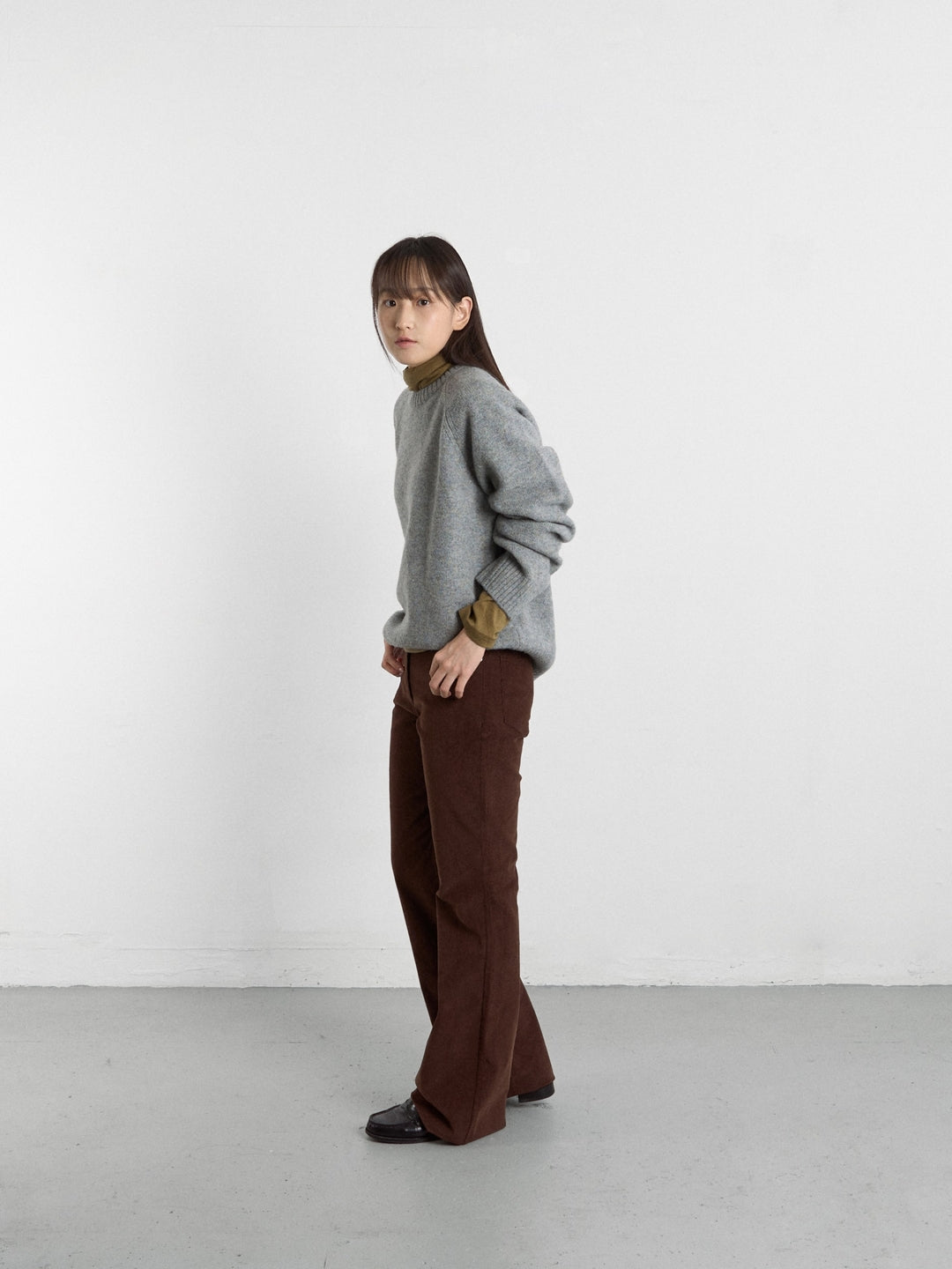 Flare Corduroy Pants (Brown)