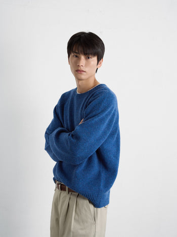 Shaggy Dog Round Knit (Blue)