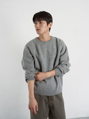 Shaggy Dog Round Knit (Charcoal)