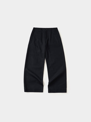 Essential Classic Chino Pants (Black)