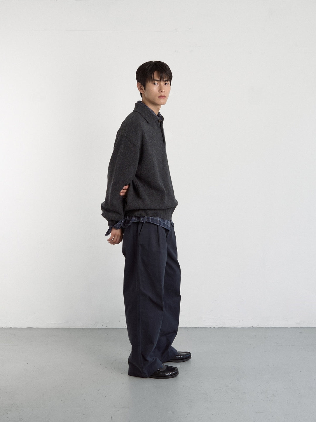 Shaggy Dog Collar Knit (Charcoal)