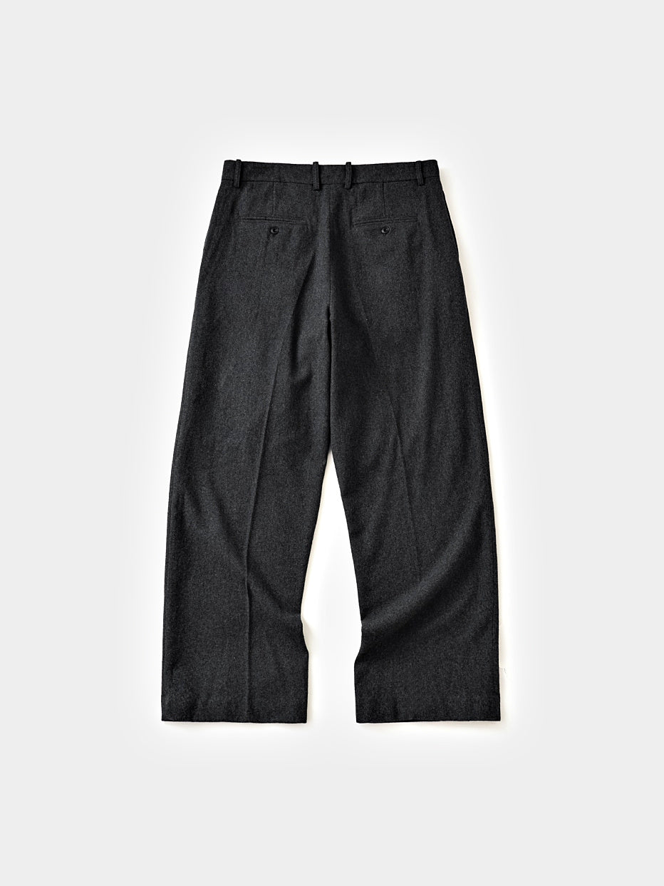 City Light Wool Pin-tuck Trouser (Black)