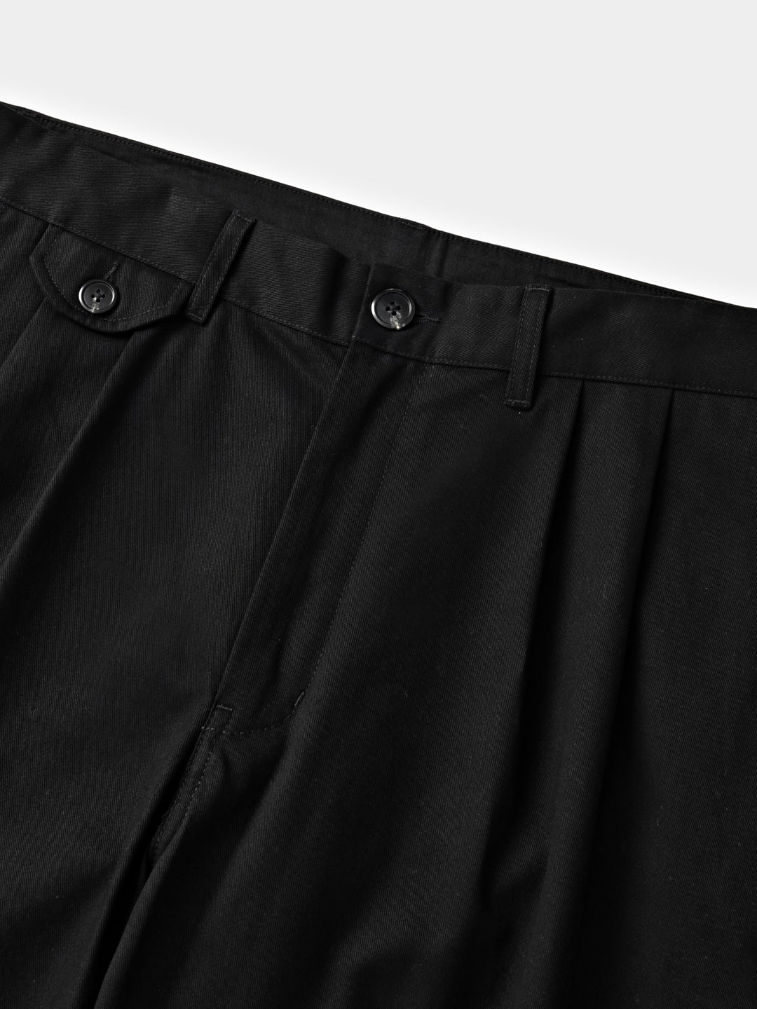 Everyday Pin-tuck Chino Pants (Black)