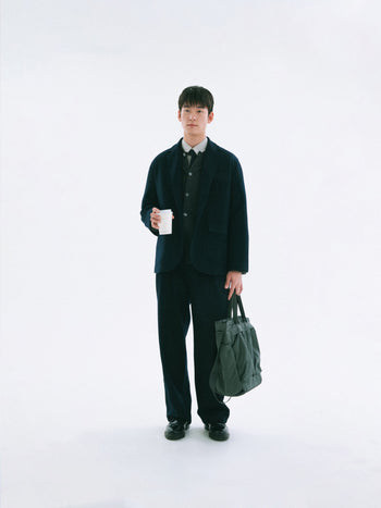 City Wool Pin-tuck Trouser (Charcoal)