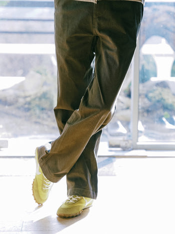 Everyday Officer Chino Pants (Khaki)