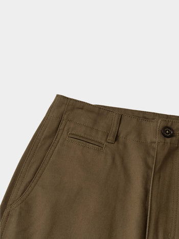 Essential Classic Chino Pants (Brown)