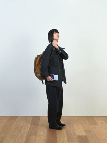 City Worker Pin-tuck Trouser (Khaki Gray)