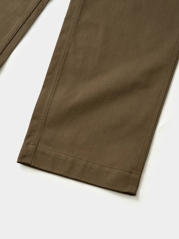Essential Classic Chino Pants (Brown)