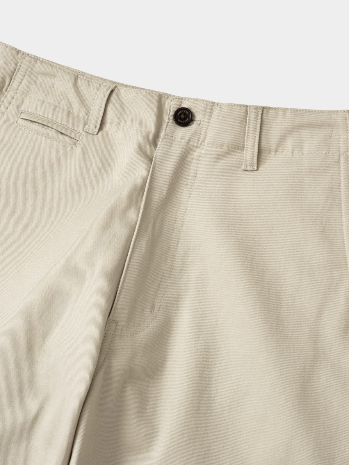 Essential Classic Chino Pants (Ecru)
