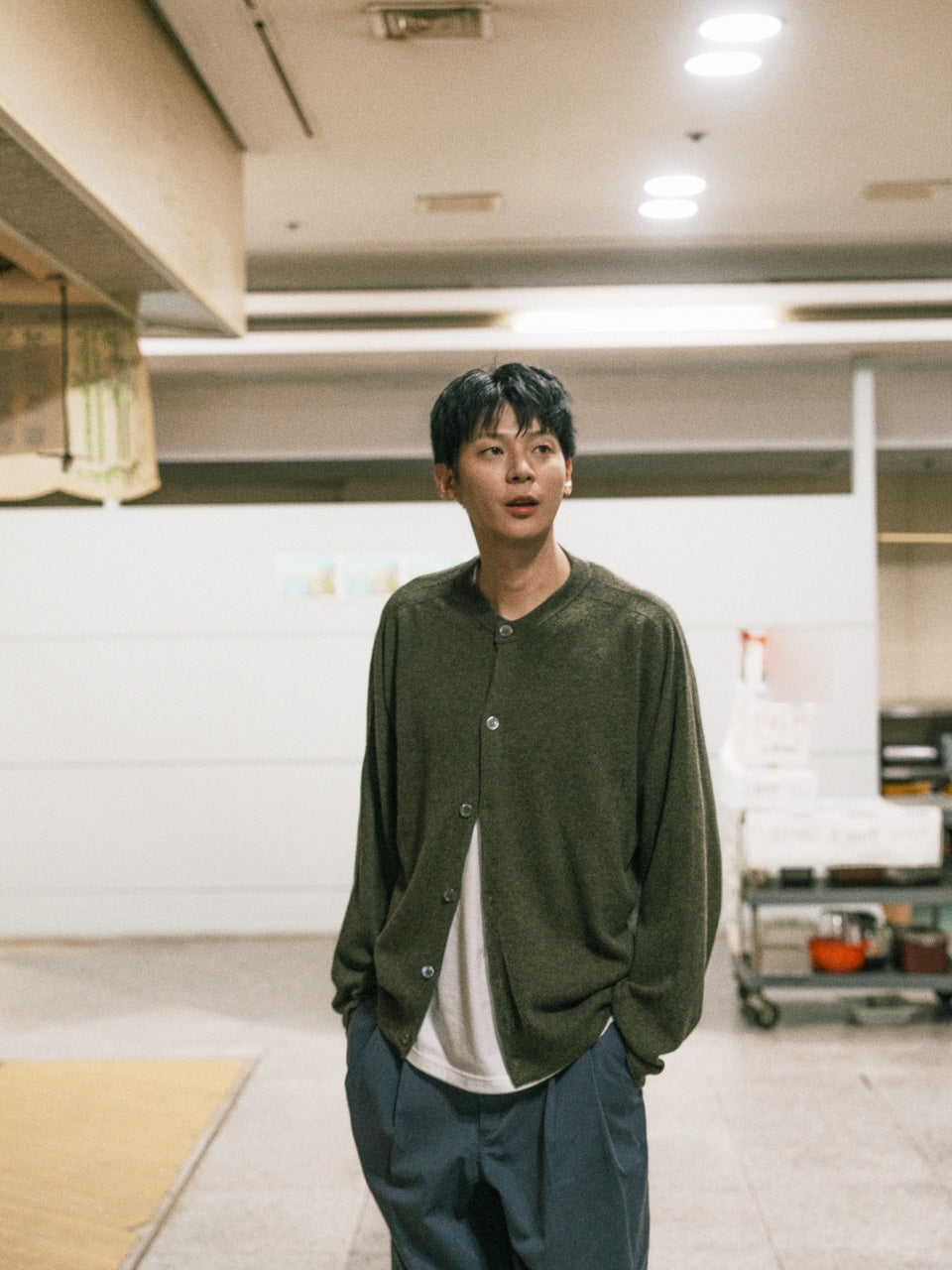 Light Wholegarments Cardigan (Deep Khaki)