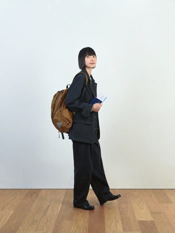 City Worker Pin-tuck Trouser (Khaki Gray)