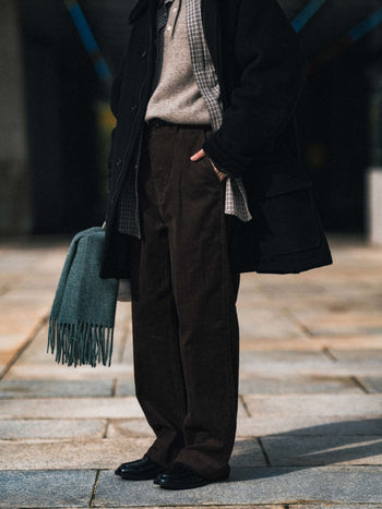 Corduroy Officer Chino Pants (Navy)