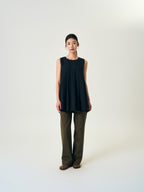 Pleats Sleeveless Top (Ivory)
